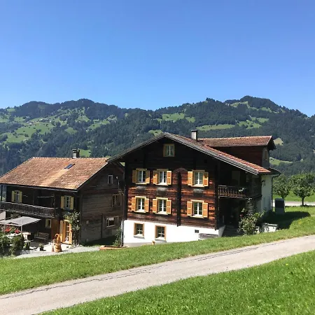 Apartment Latura - 3.5 Zimmerwohnung Fuer 4 Personen, 80m2 Buchen im Prattigau