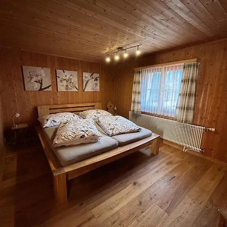 Latura - 3.5 Zimmerwohnung Für 4 Personen, 80m2 * Buchen im Prattigau
