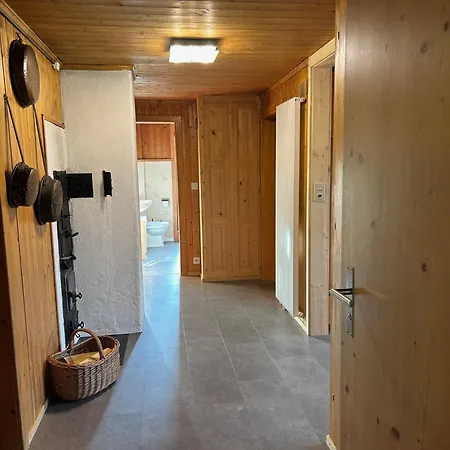 Latura - 3.5 Zimmerwohnung Fuer 4 Personen, 80m2 Appartement Buchen im Prattigau