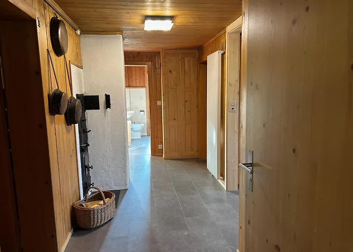 Latura - 3.5 Zimmerwohnung Fuer 4 Personen, 80m2 Appartement Buchen im Prattigau