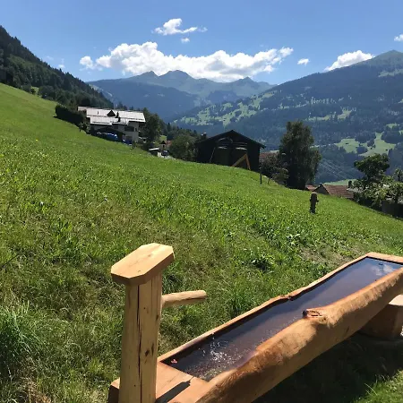 Latura - 3.5 Zimmerwohnung Fuer 4 Personen, 80m2 Apartman